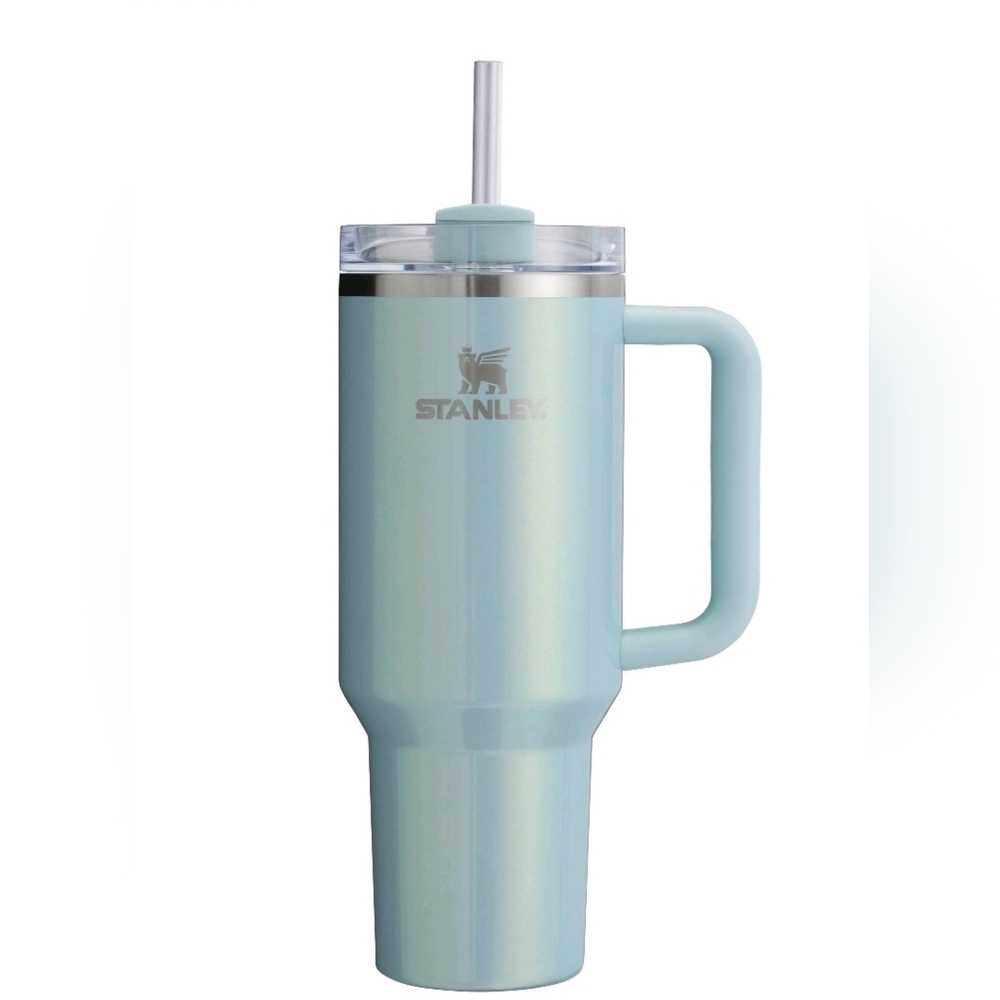 Stanley 40 oz Stainless Steel H2.0 Flowstate Quencher Tumbler Blueberry Milk